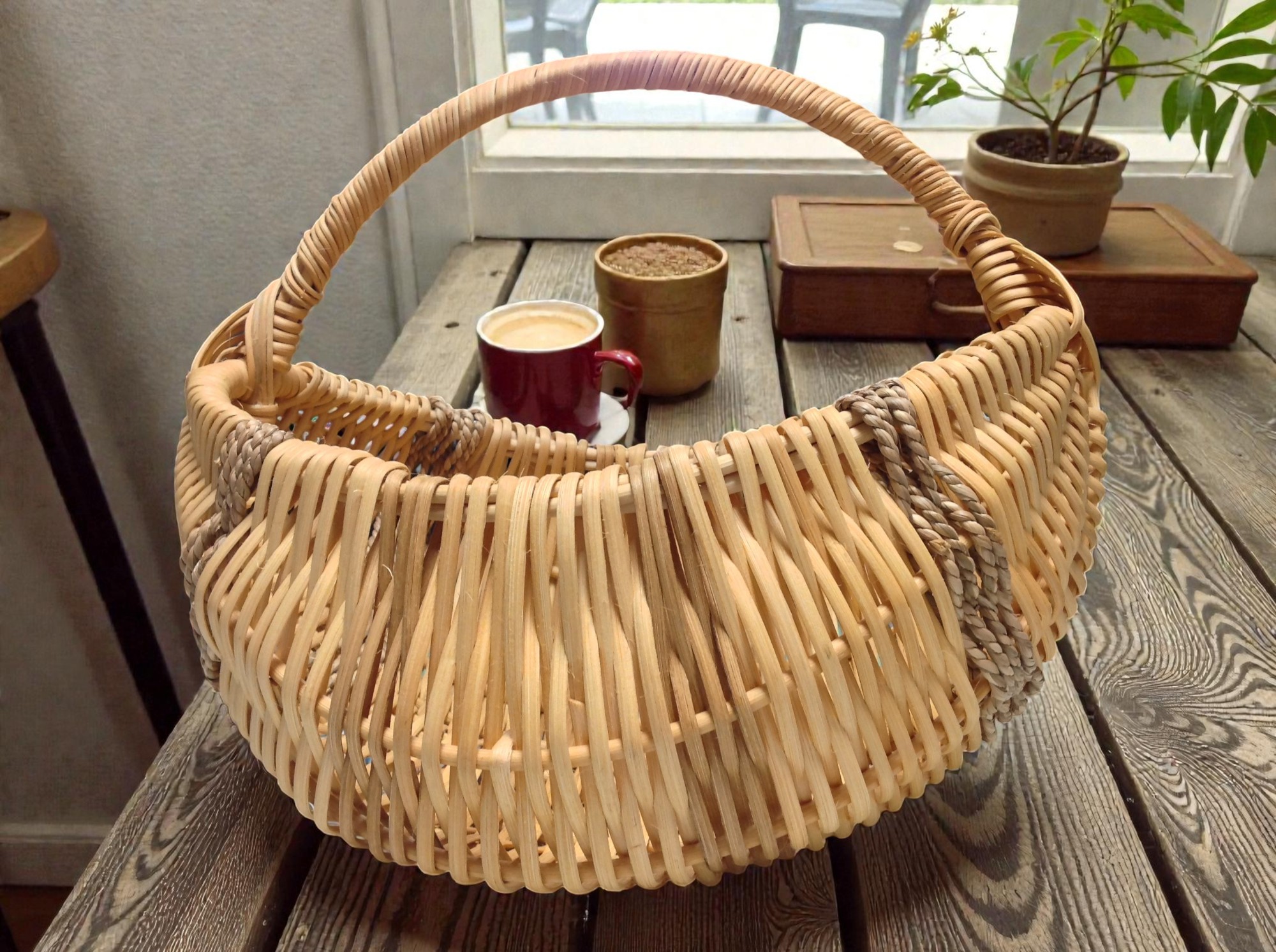 Panier sur côtes en rotin 35cm